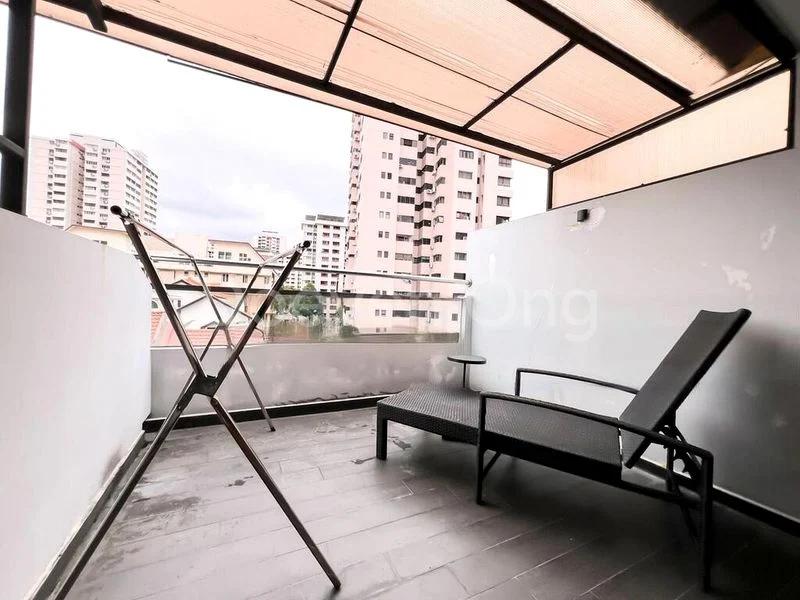 2 Bed Apartment (Condo) for Rent in  Onan Road - Image 4
